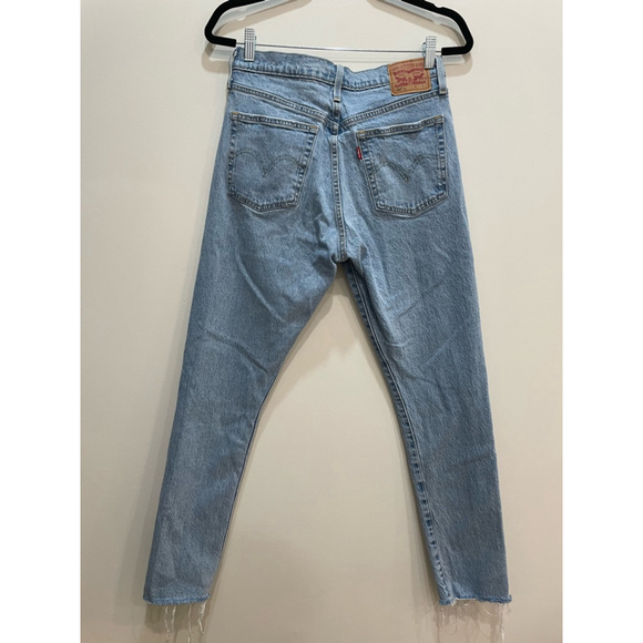 Levi's 501 Slinny Filifome Jeans 28x30 Button Fly High Rise Raw Hem Classic - Picture 4 of 12